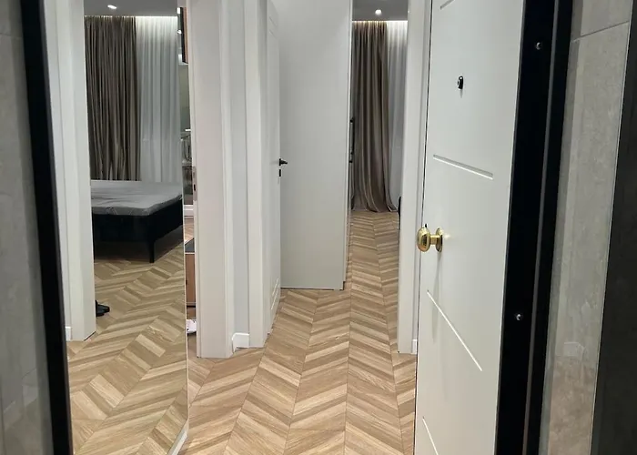 7 Floor Luxury Apartment